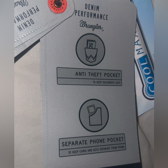 Wrangler slim straight jeans - Picture 4 of 10